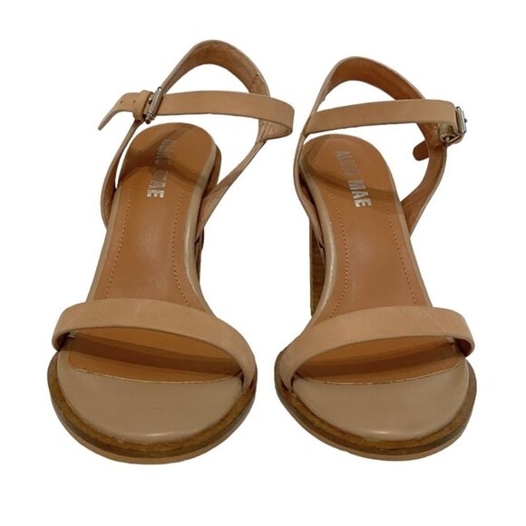 Alias Mae Nude Block Heel Sandals - Picture 2 of 9